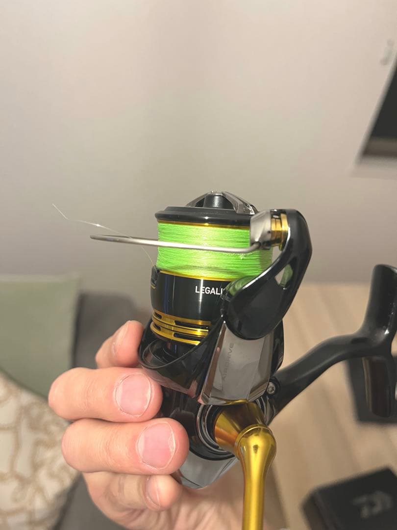 【美品】daiwa ダイワ　23レガリスLT 2000S-XH スピニング