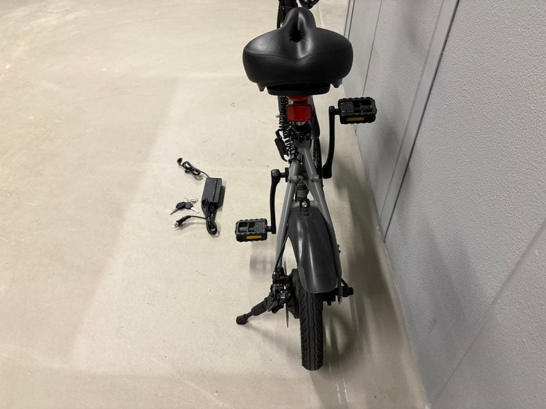 Hold On Q1J 電動アシスト自転車 グレー