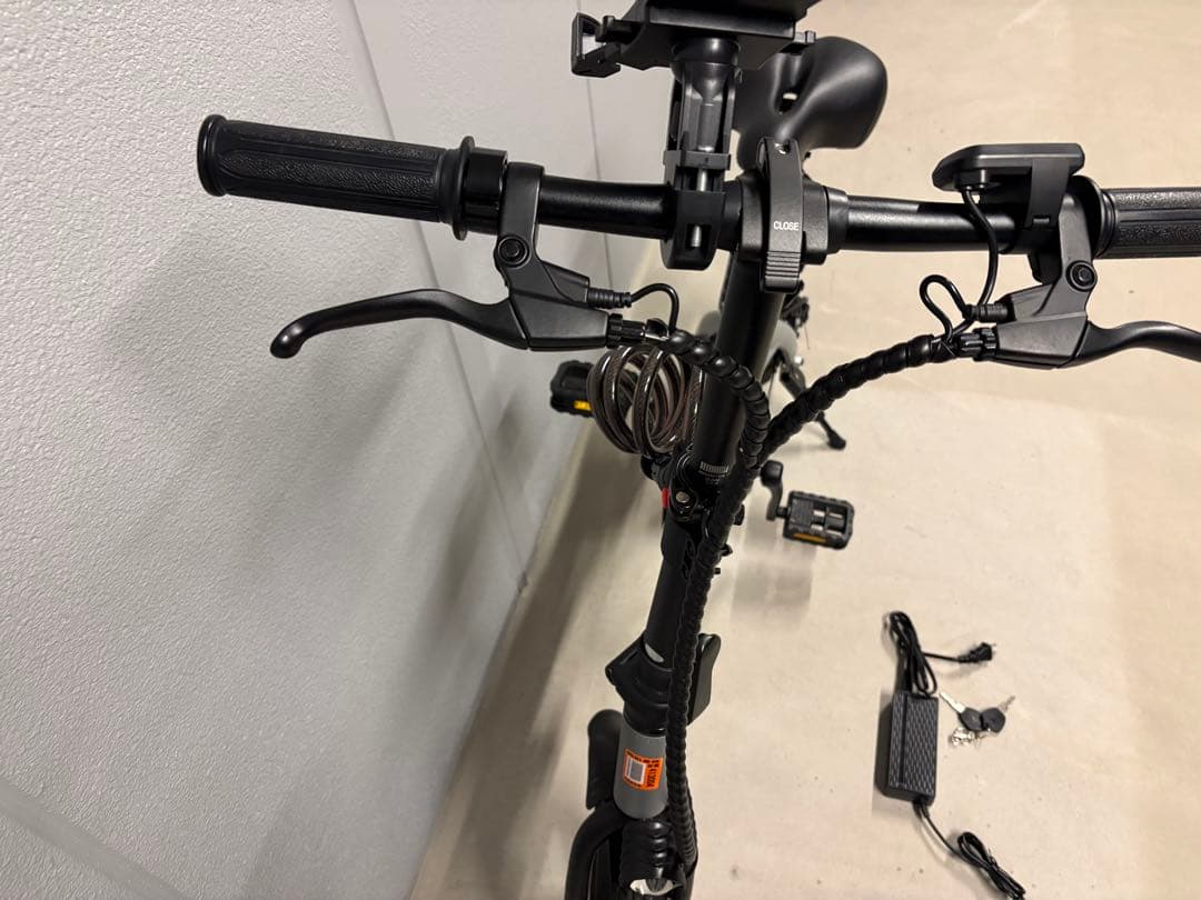 Hold On Q1J 電動アシスト自転車 グレー