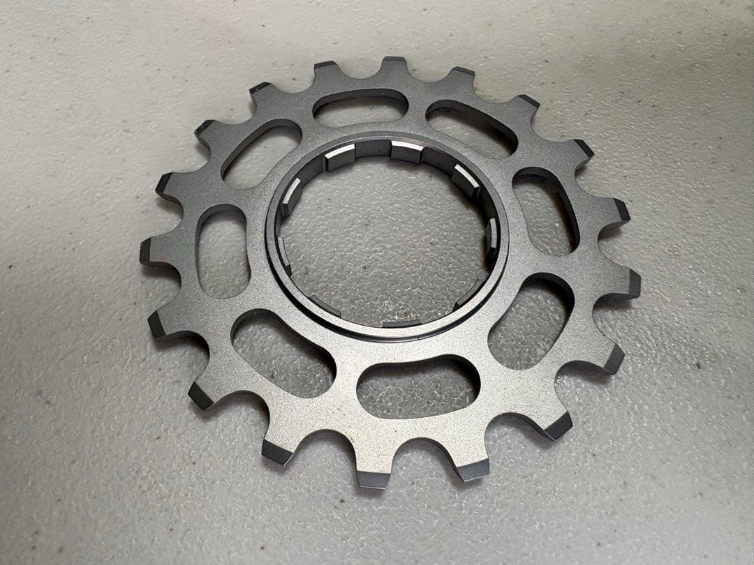 新品 CHRIS KING クリスキングSINGLE SPEED COG 18T