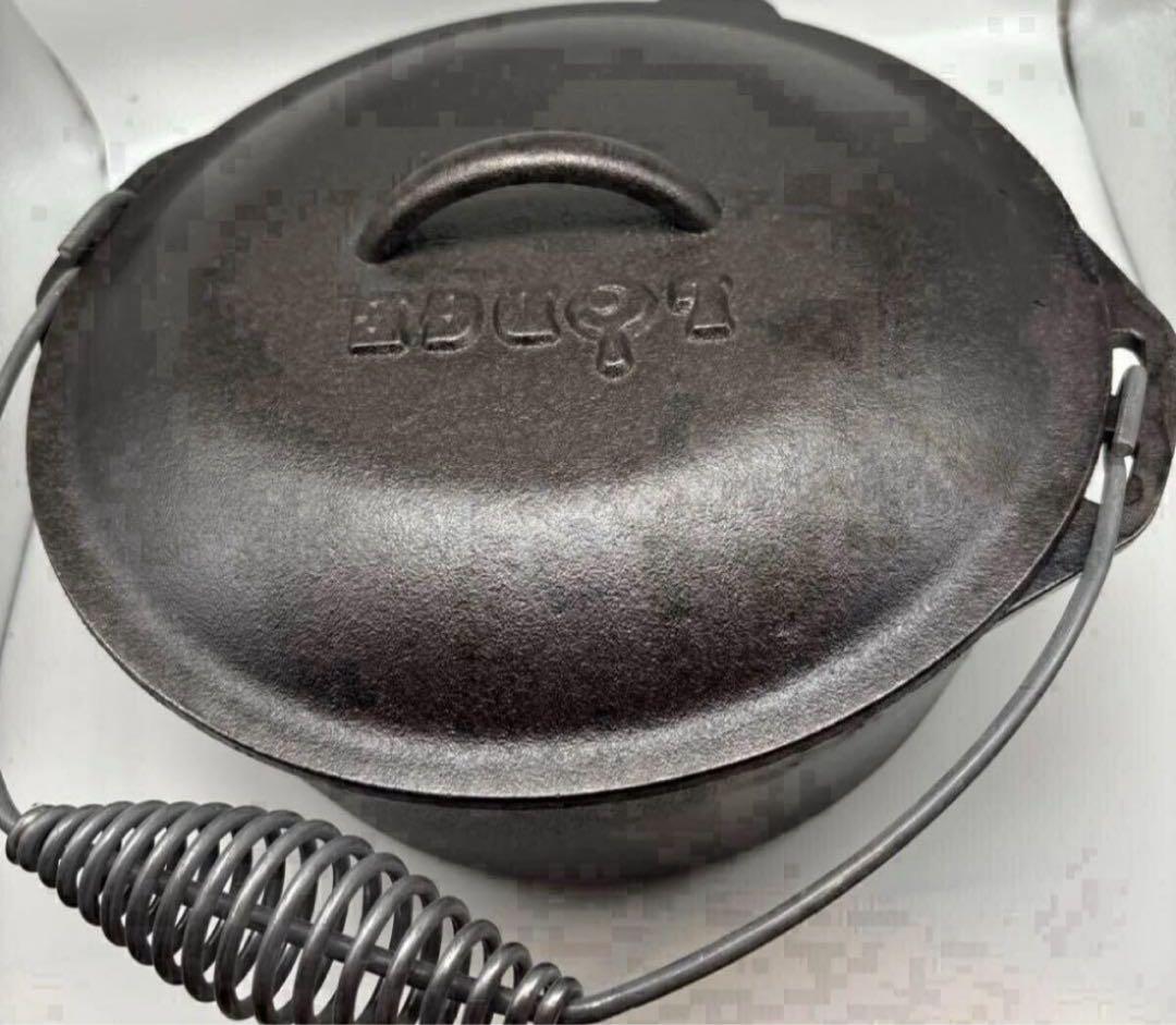 LODGE ロジック 鋳鉄鍋 26cm エンボス加工蓋付き 未使用で
