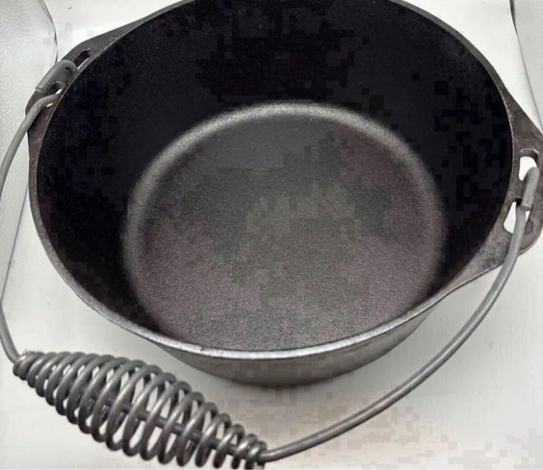LODGE ロジック 鋳鉄鍋 26cm エンボス加工蓋付き 未使用で
