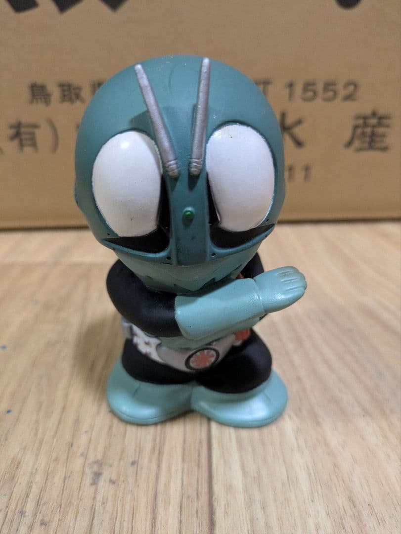 仮面ライダー フィギュア 13体セット貯金箱フルセット？おまけ付き