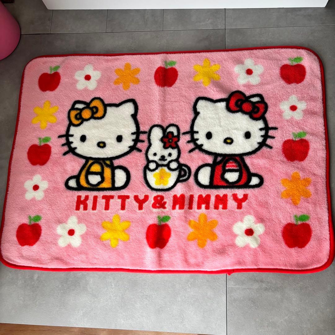 ハローキティ キティ＆ミミィ ブランケット　ゴミ箱 2点サンリオ　平成レトロ