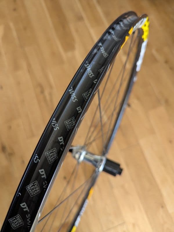 DT SWISS R23db 700C ホイール前後セット