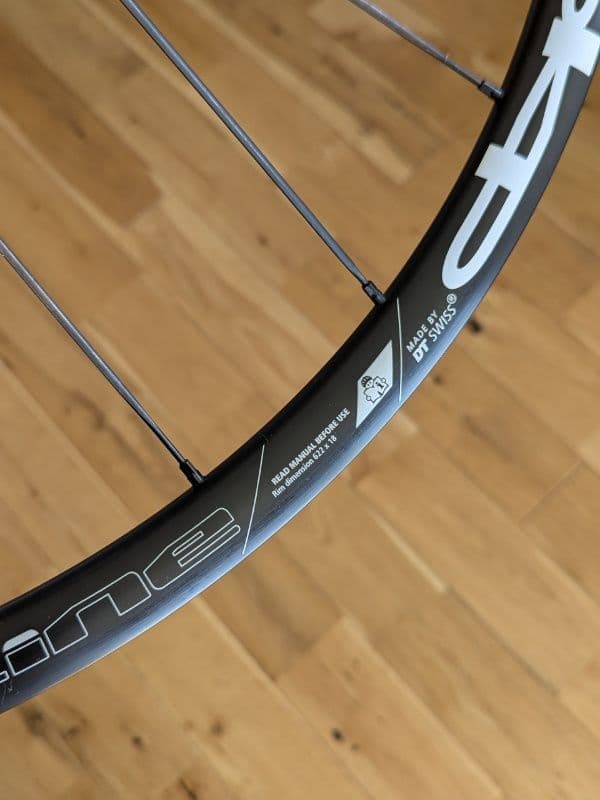 DT SWISS R23db 700C ホイール前後セット