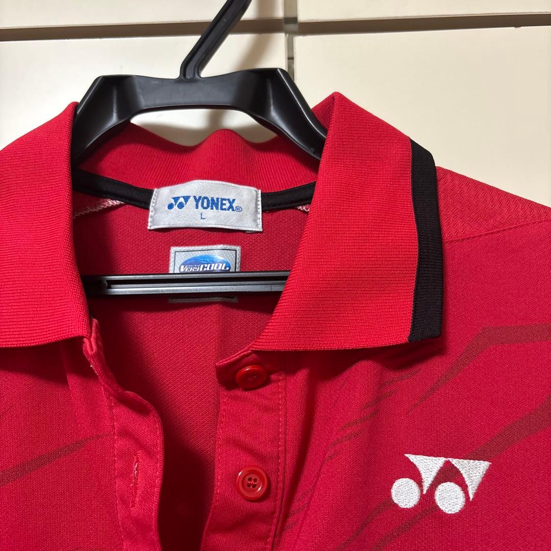YONEX　スポーツウェア上(Lサイズ)赤