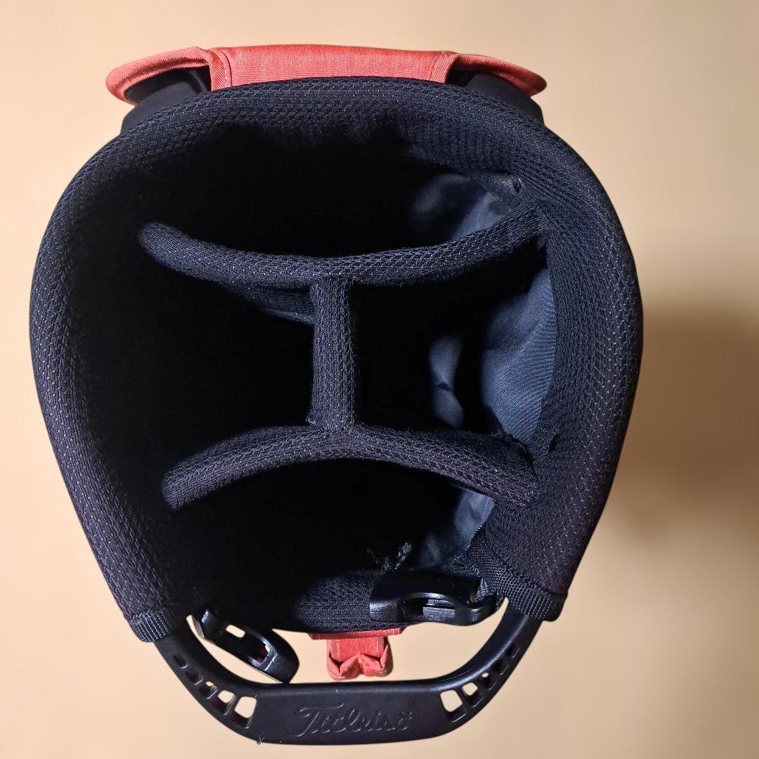 Titleist スタンド式キャディーバッグ .バイザーとグリーンフォークおまけ