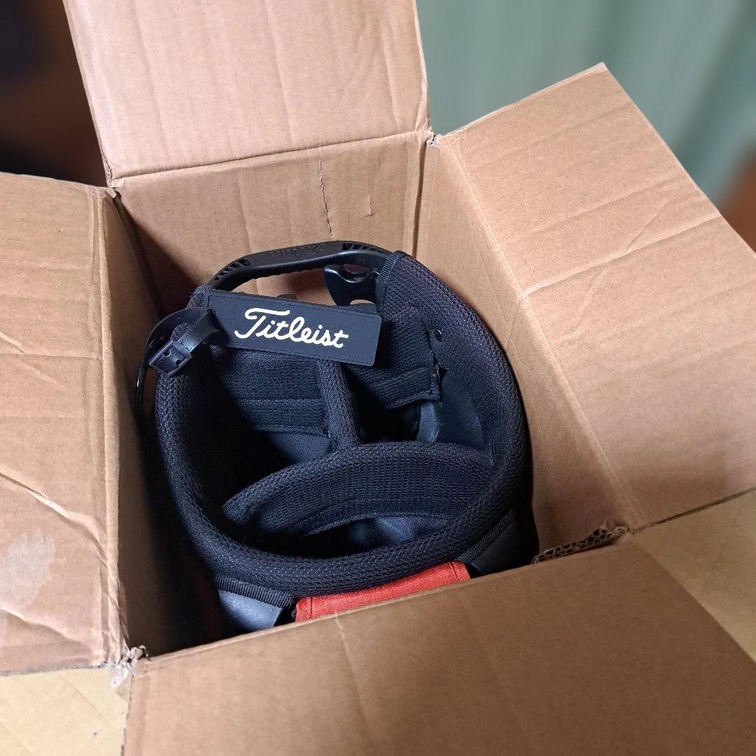 Titleist スタンド式キャディーバッグ .バイザーとグリーンフォークおまけ