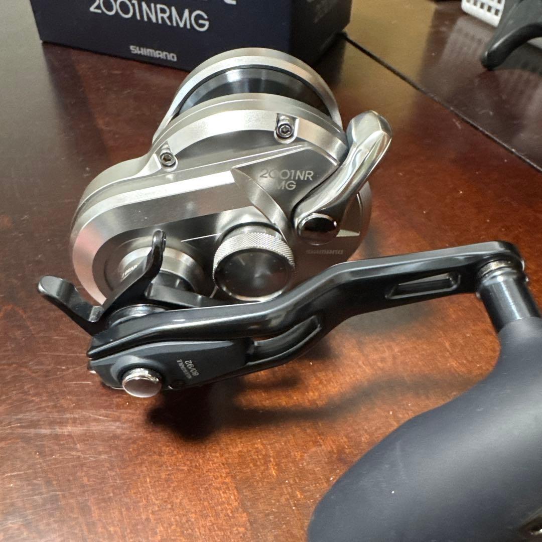 【美品】21シマノ OCEA JIGGER 2001NRMG ベイトリール