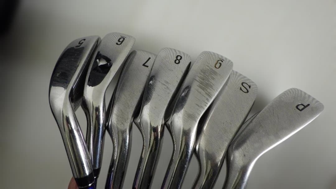 1053/Titleist Larougeアイアンセット ゴルフクラブ　SR