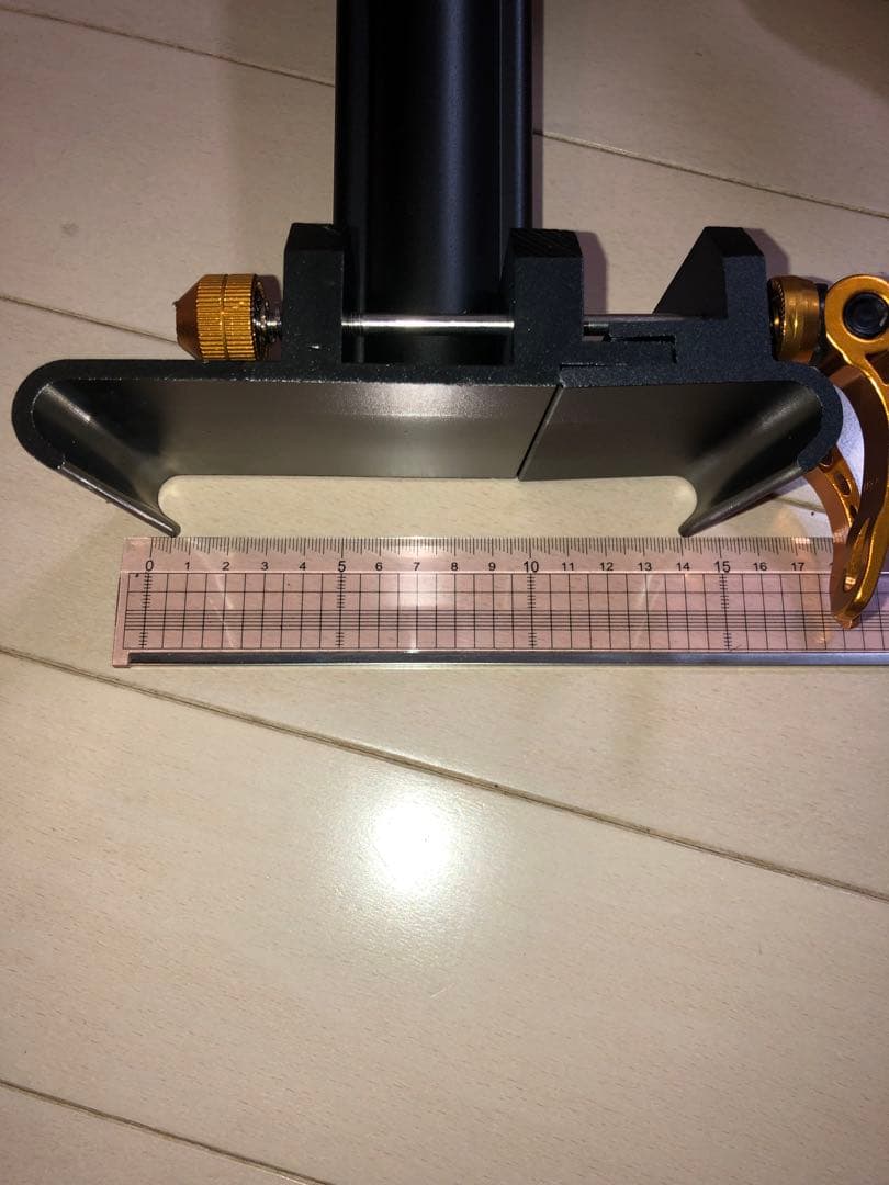 電動キックボード用サドル 幅14.5cm