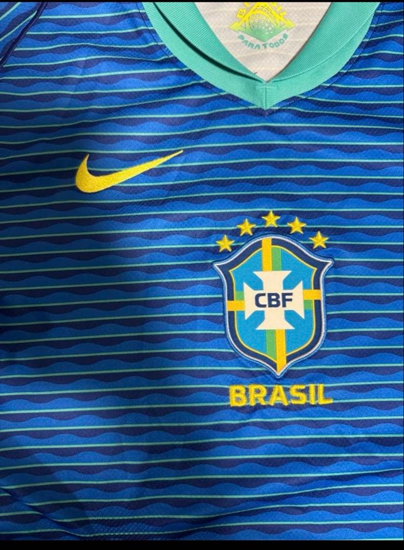 【即日発送】サッカー　ブラジル代表　ユニフォーム