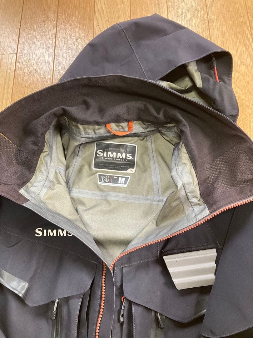 Simms G4ガイド　GORE-TEXジャケット　中古　Mサイズ