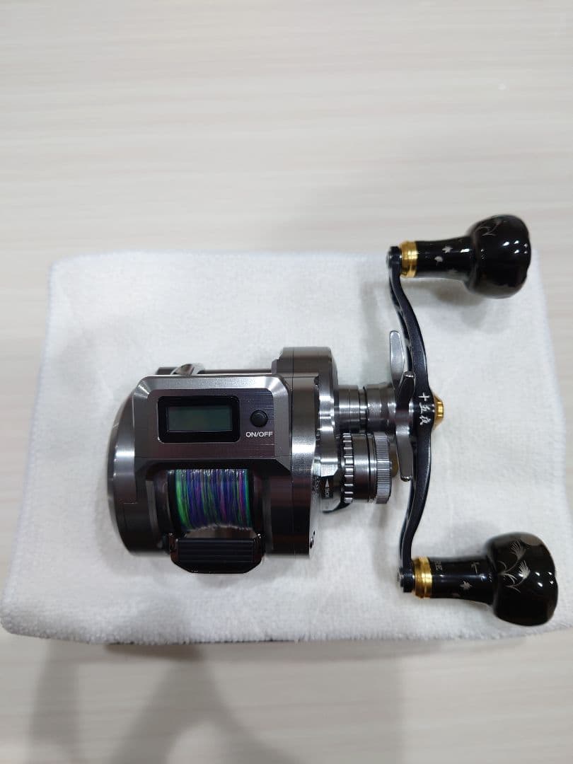 オシアコンクエストCT300HG×LIVRE CRANK110限定ハンドル付き