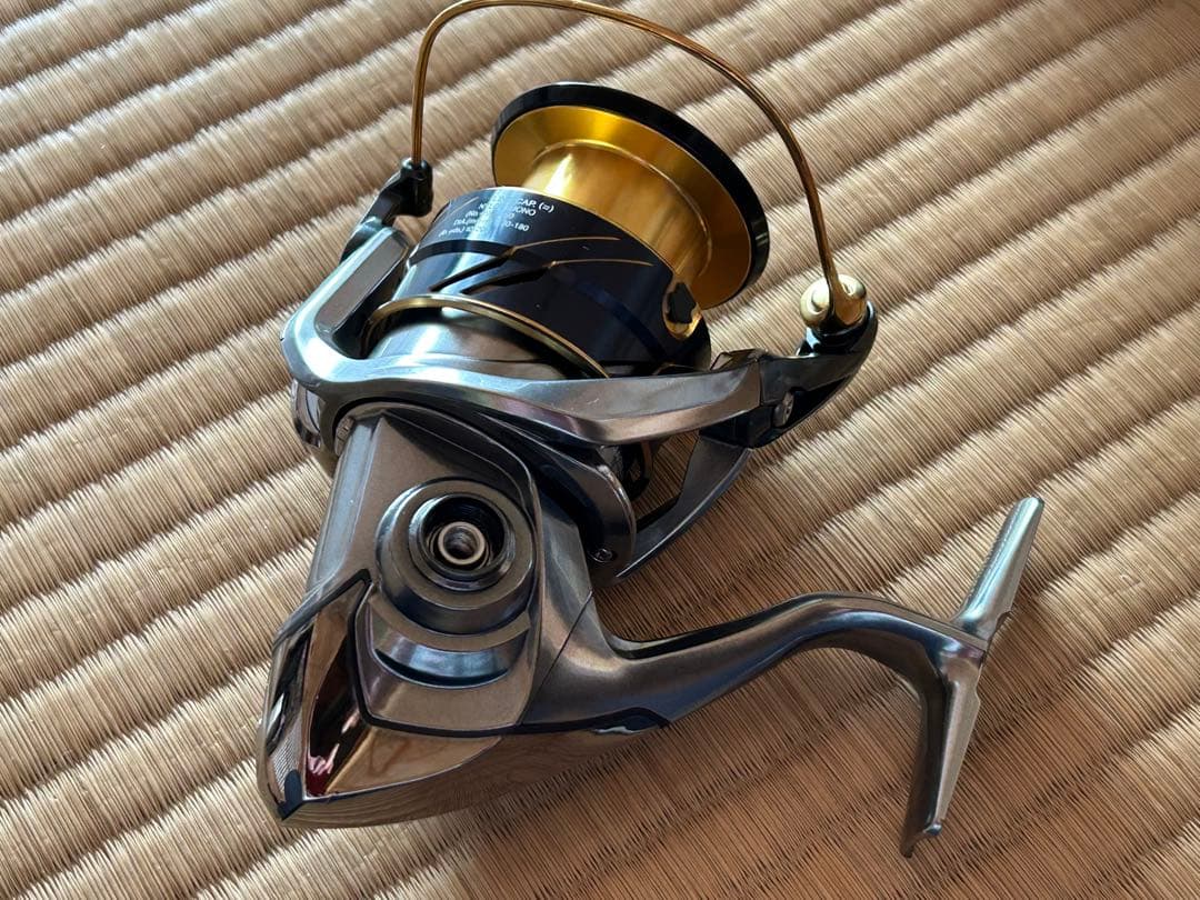 【美品】シマノ　16ヴァンキッシュ 4000HG