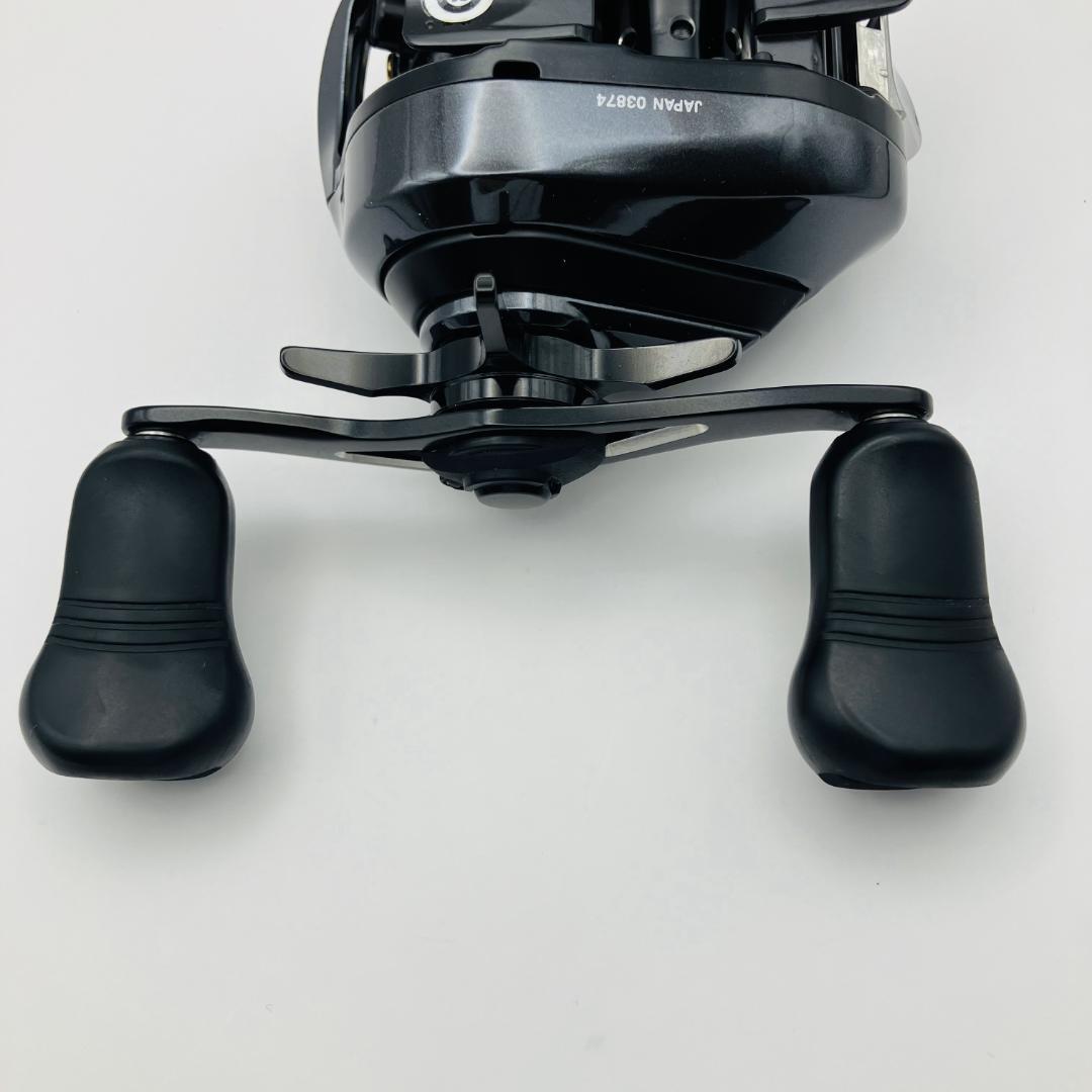 極美品　シマノ　18 アンタレス　DC MD XG　右　箱付き