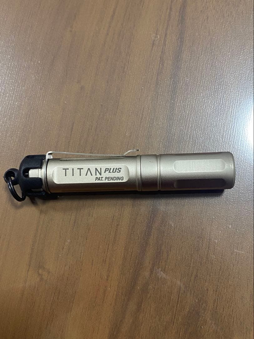 SUREFIRE シュアファイア TITAN PLUS 300LUMENS
