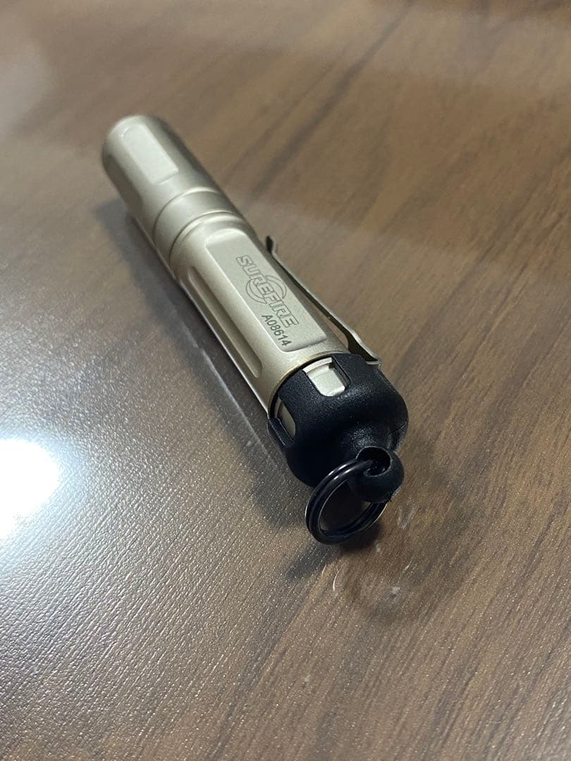 SUREFIRE シュアファイア TITAN PLUS 300LUMENS