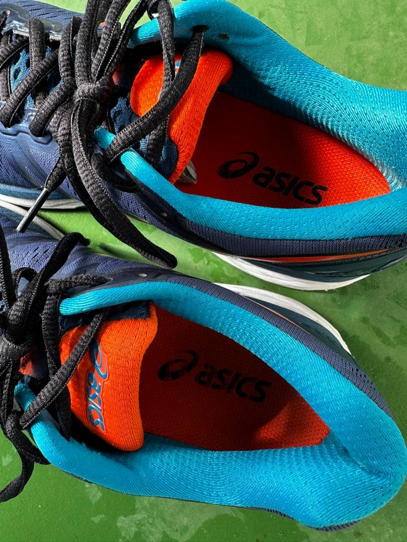 ASICS ランニングシューズ ゲルカヤノ　ネイビー/オレンジ　26.5cm