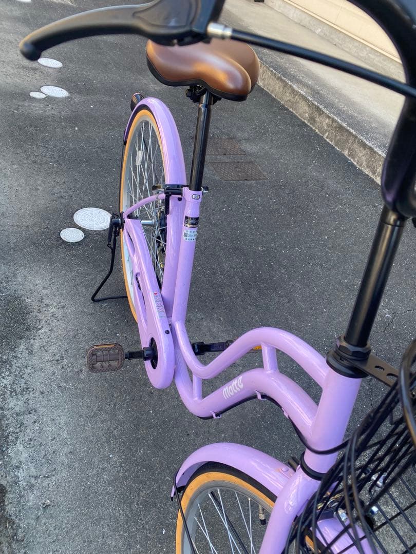 ほぼ新品 自転車 ピンク色