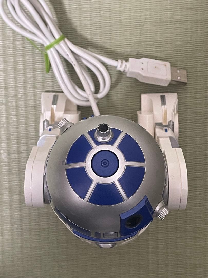 【希少】Starr wars R2-D2 USBハブ　即日発送！