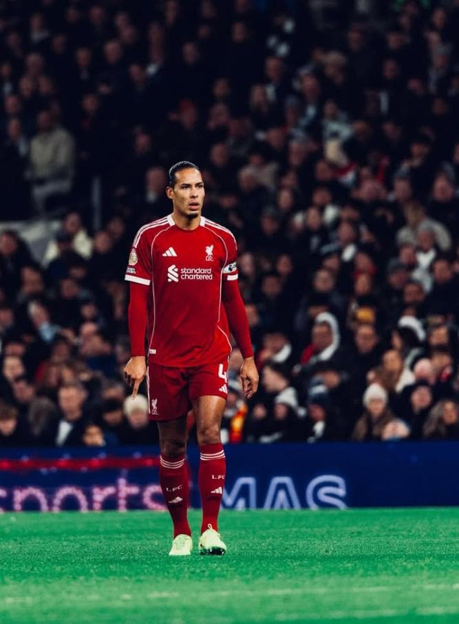 25/26 リヴァプール  ユニフォーム VAN DIJK Lサイズ