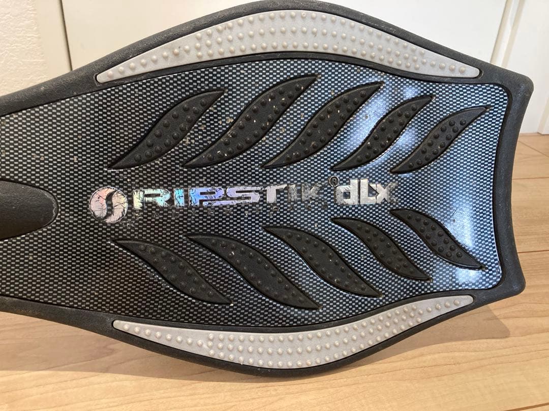 リップスティックデラックス　ブラック　ラングスジャパン　RIPSTIK dlx