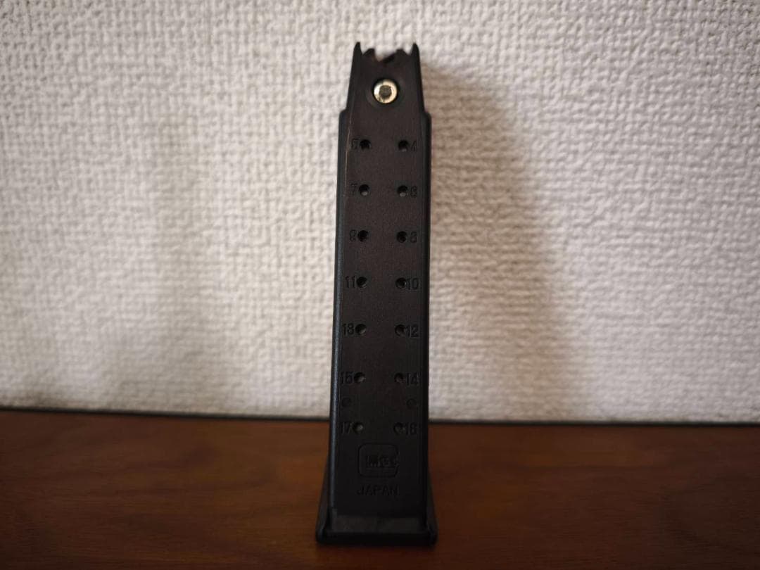 MGC GLOCK 17 GAS BLOWBACK　＊箱付き