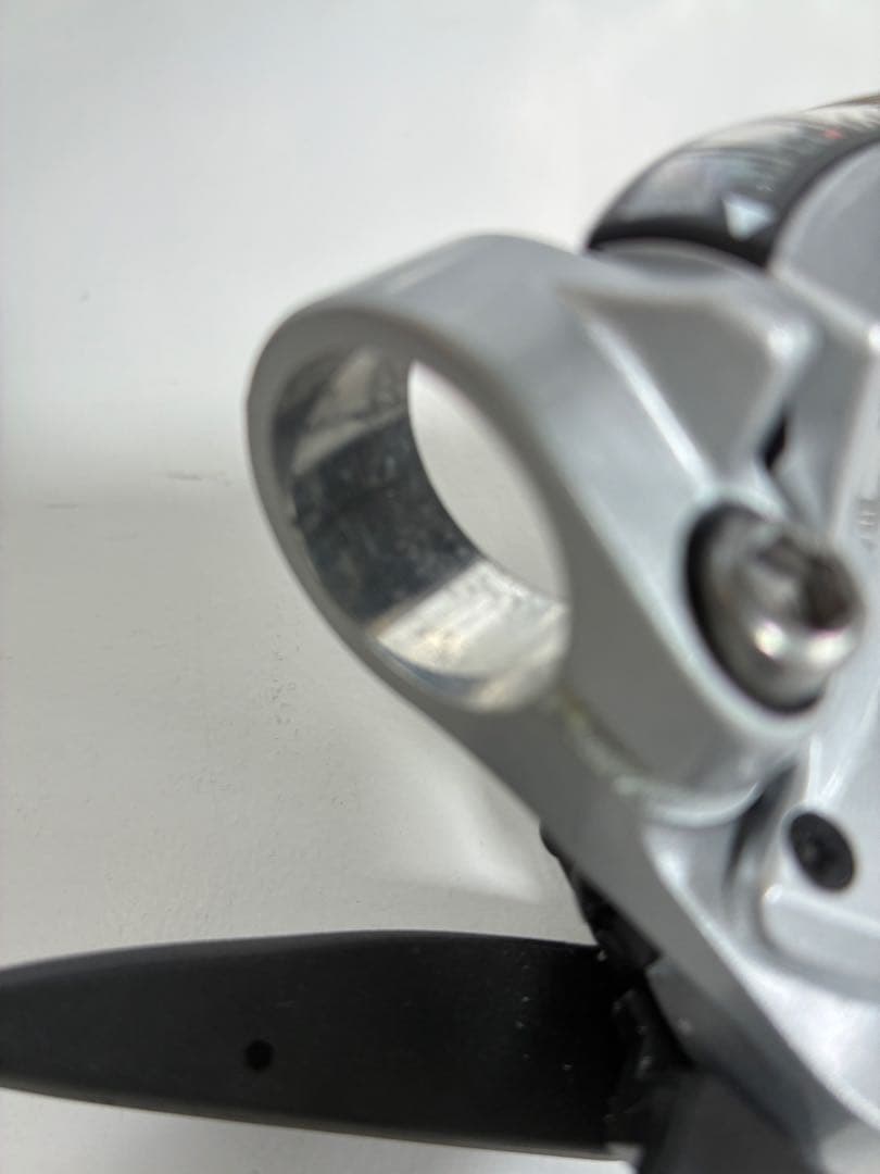未使用　SHIMANO 変速機 SL-R440/R441 9speed