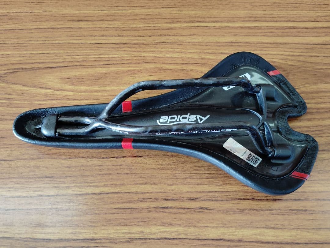 SUN MARCO Aspide Carbon FX Wide サドル