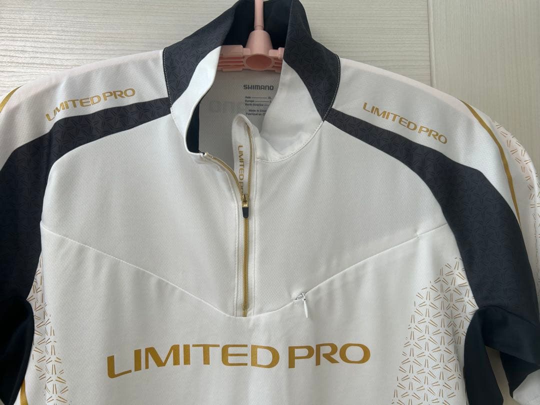シマノLIMITEDPRO ハーフジップシャツ　XL