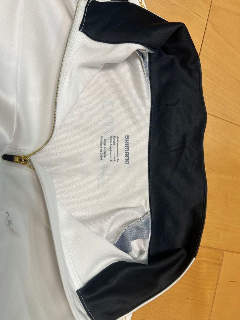 シマノLIMITEDPRO ハーフジップシャツ　XL