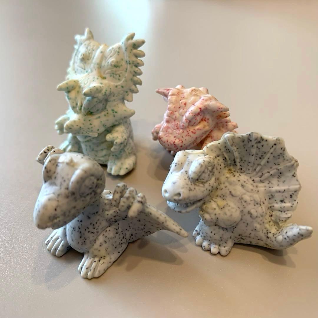 【ラストザウルス】恐竜フィギュア 60個まとめ売り