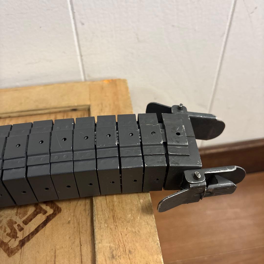 米軍　実物　FLEX LINK EJECTION CHUTE 50CAL