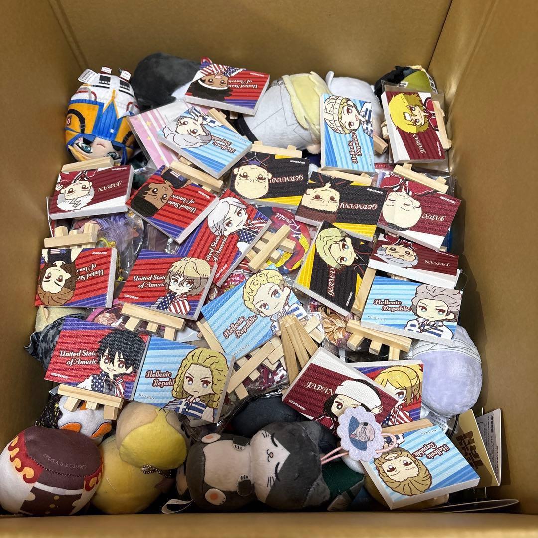 アニメグッズ 大量 まとめ売り 450点以上 ノンジャンル ぬいぐるみ 紙類