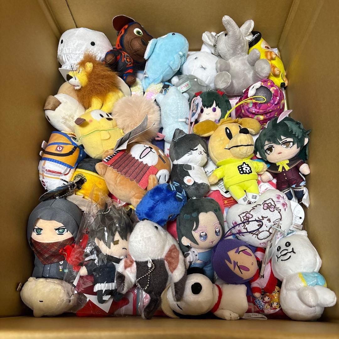 アニメグッズ 大量 まとめ売り 450点以上 ノンジャンル ぬいぐるみ 紙類