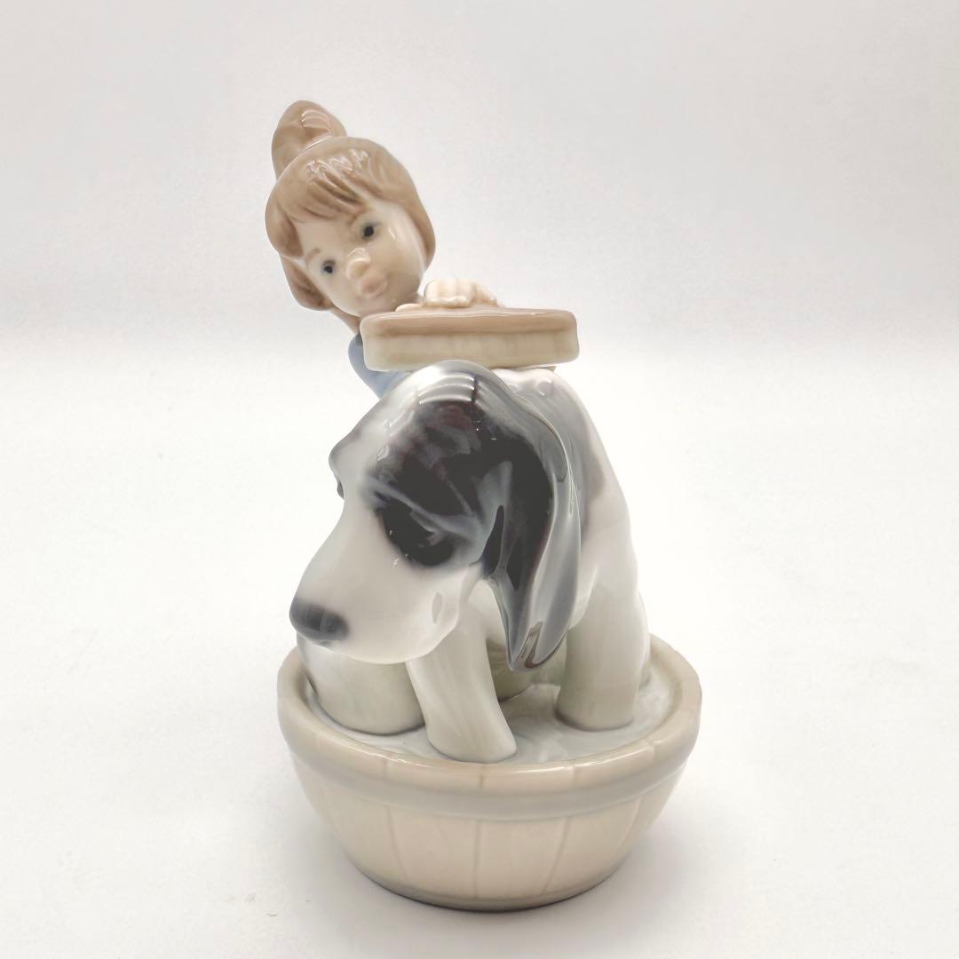 リヤドロ　LLADRO きれいにしましょうね　5455 美品