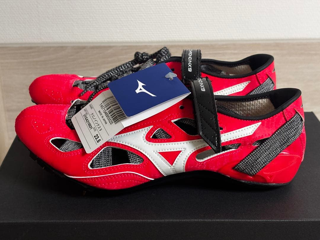 【新品未使用】MIZUNO CHRONO INX 9 23.5cm