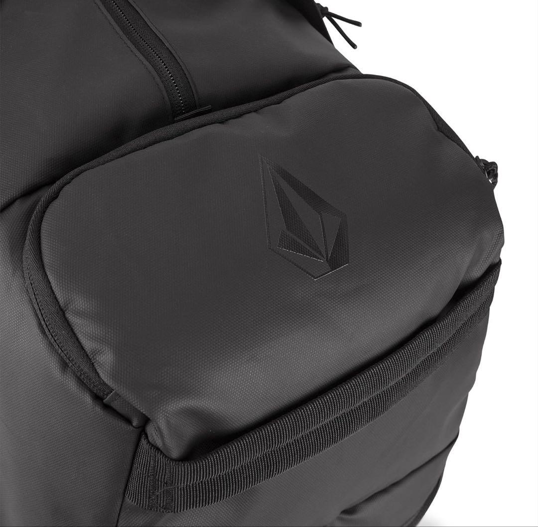 【新品】VOLCOM ダッフルバッグ 32L