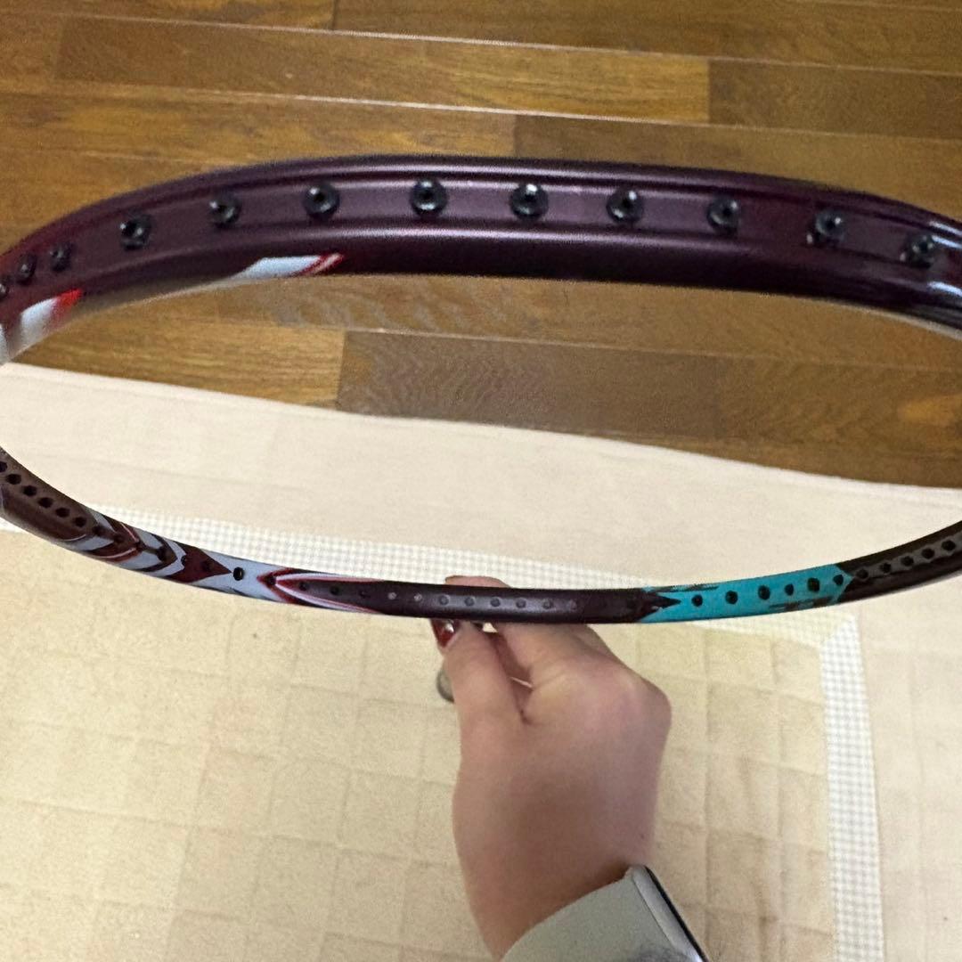 【新品未使用】YONEX アストロクス100zz 4U5クレナイ