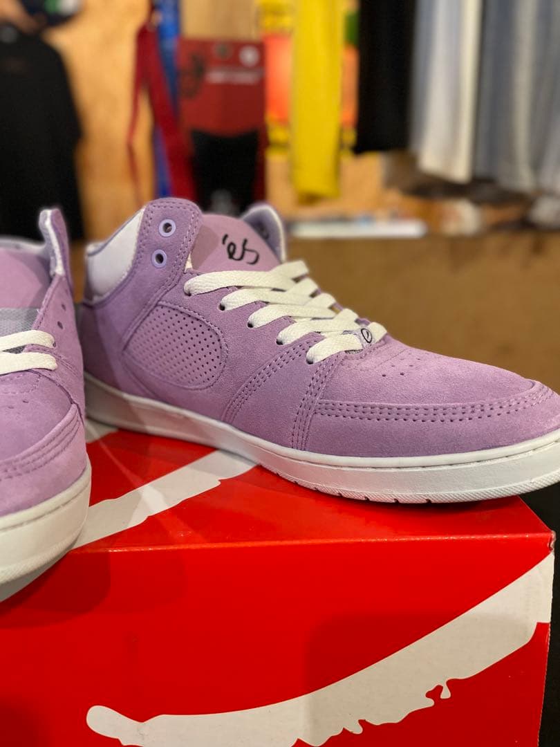 新品 es ACCEL SLIM MID 27.5cm