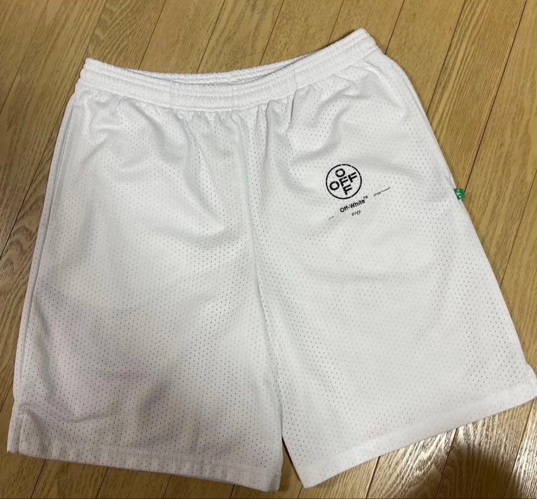 off-white ハーフパンツ
