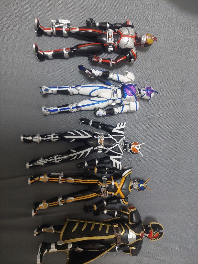 仮面ライダー ファイズフィギュアーツセット