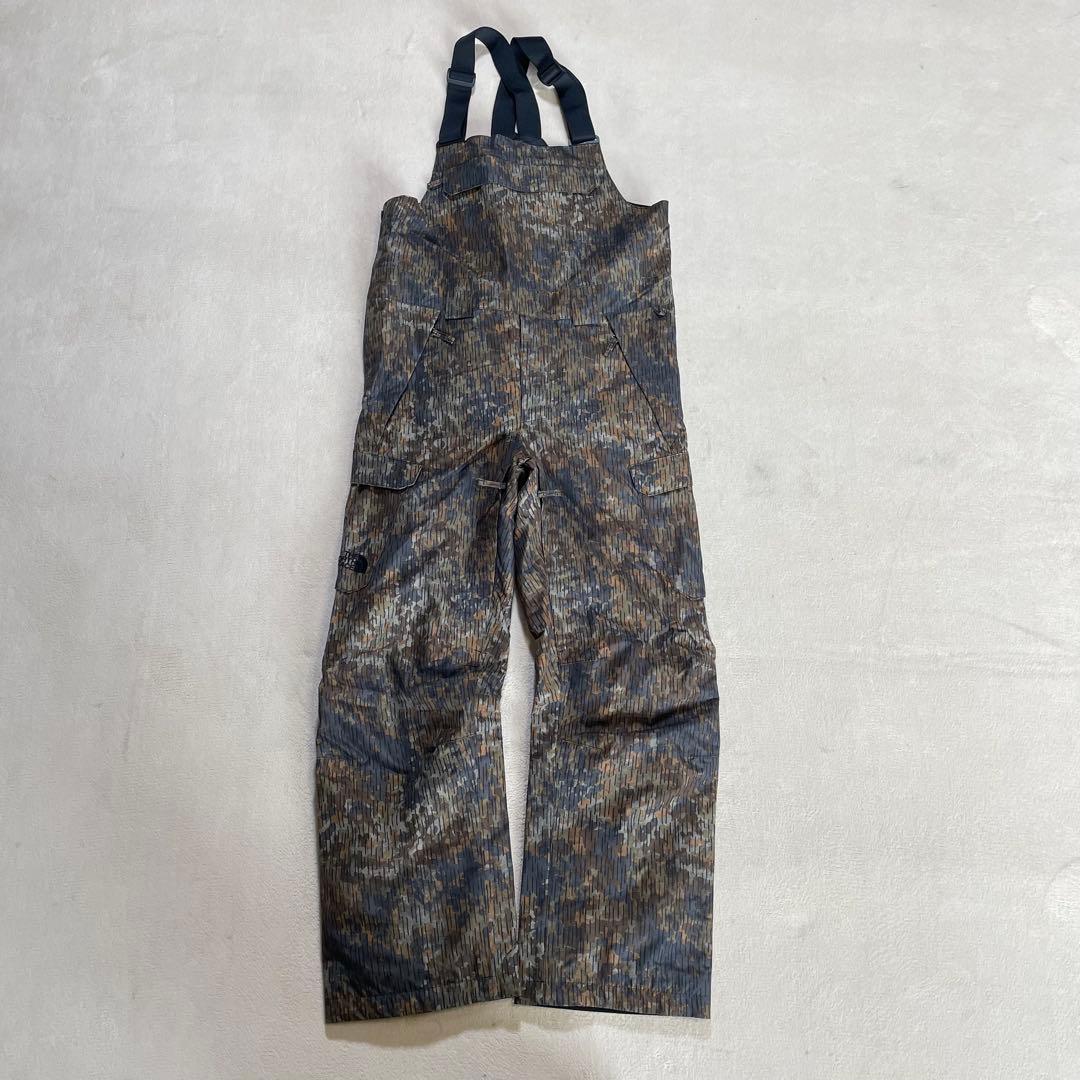 超美品　未使用級　☆THE NORTH FACE ビブパンツ　カモフラ