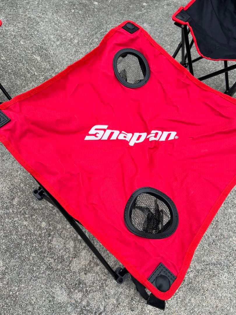 Snap-on 折りたたみ椅子とテーブルセット