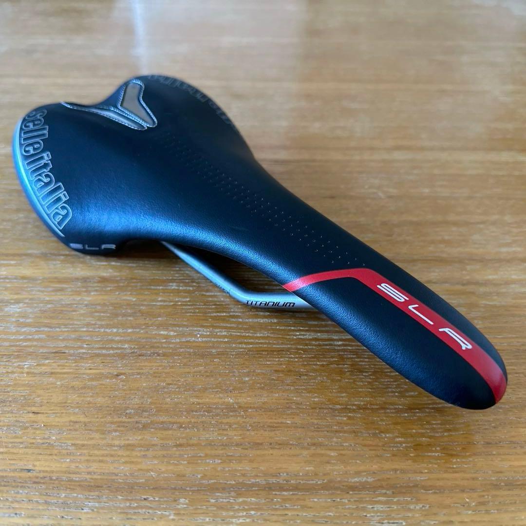 と*き様 Selle Italia SLR サドル ブラック/レッド