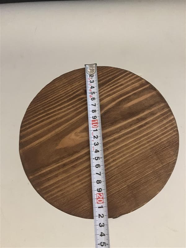 【未来工房】久々入荷！デザインのある一点物　大人気アイアンスツール　アイアン