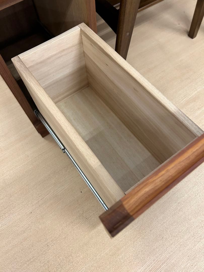 展示品☆ドレッサー 姿見 ミラー スタイリッシュ 鏡台 鏡 化粧台 開梱設置付
