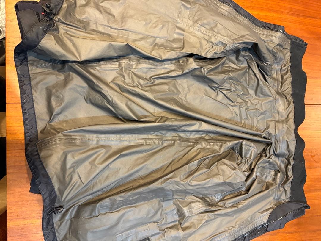 がまかつ ＧＭ-3546 ゴアテックスレインスーツ（ジャンク品）
